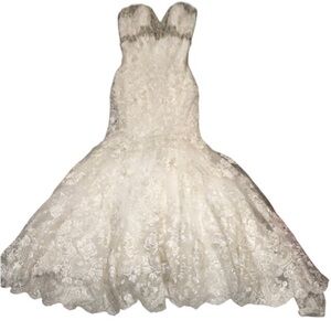 Allure Bridals Wedding Gown Ivory Rhinestone Beaded Pearl Floral Lace 9051